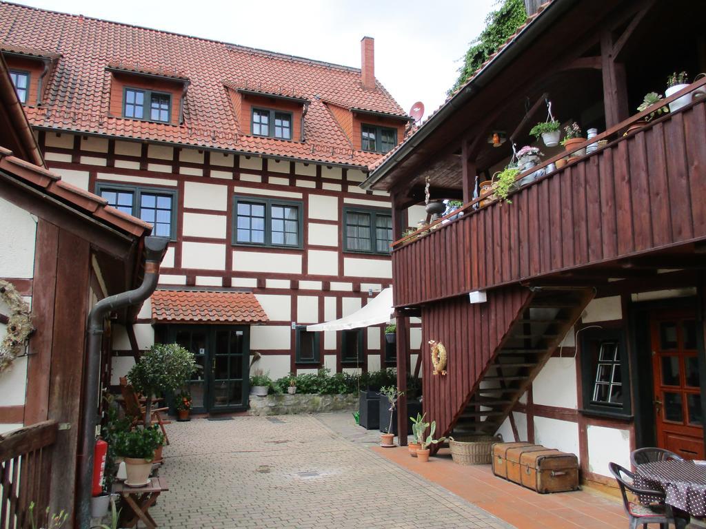 Hotel Erfurter Kreuz Kirchheim  ภายนอก รูปภาพ
