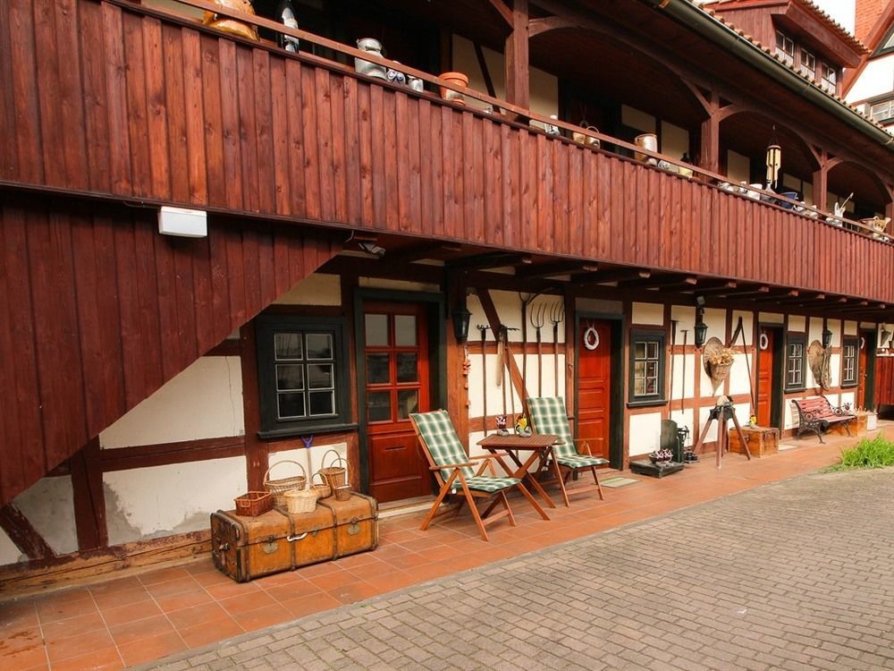 Hotel Erfurter Kreuz Kirchheim  ภายนอก รูปภาพ