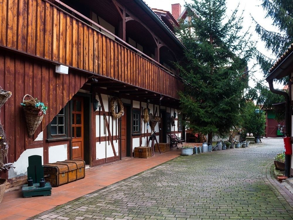 Hotel Erfurter Kreuz Kirchheim  ภายนอก รูปภาพ